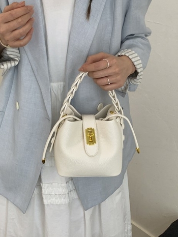 Ženska torba od PU kože tipa kanta, model 26, popularna, svakodnevni stil, za rame ili crossbody