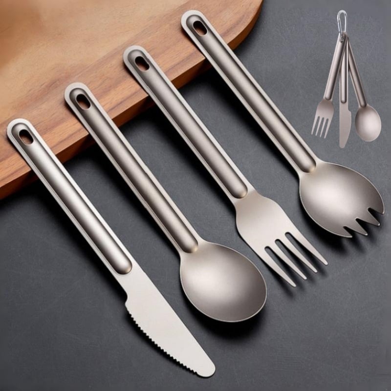 Set de tacâmuri din titan pur pentru exterior: lingură, cuțit și furculiță într-unul pentru camping și picnic, ușor de purtat