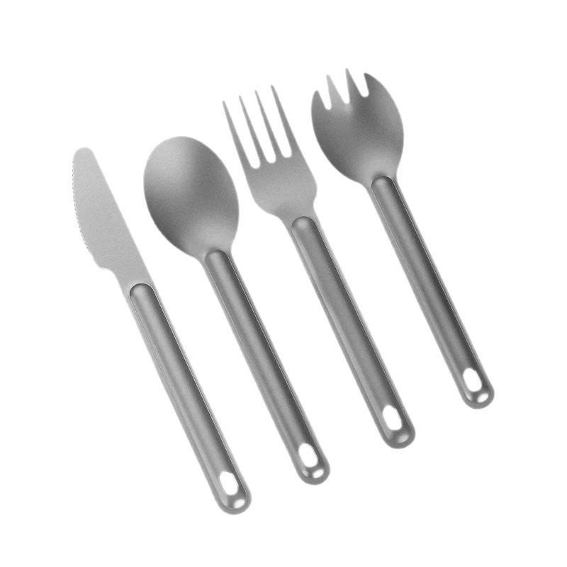 Set de tacâmuri din titan pur pentru exterior: lingură, cuțit și furculiță într-unul pentru camping și picnic, ușor de purtat
