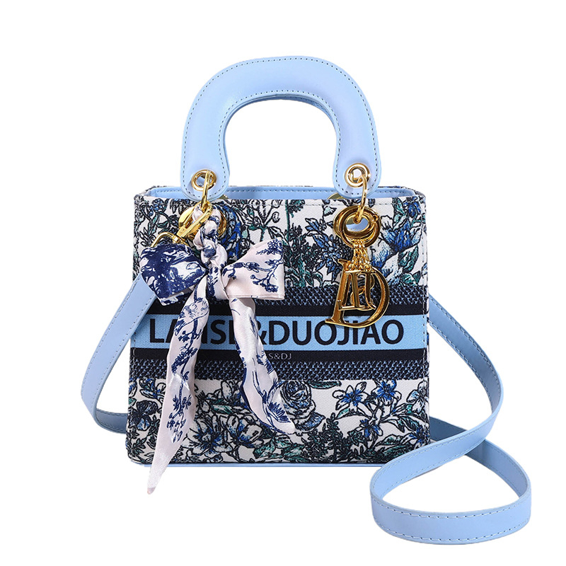 PU kožna ženska torbica u stilu Daffy – ljetna crossbody mala torba, svestrana