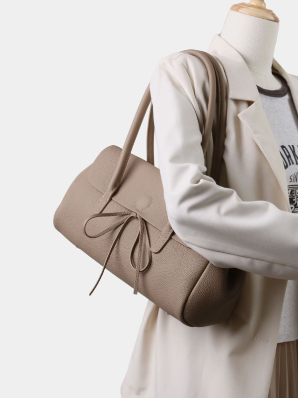 Miss Summer torba od prave kože s dizajnom krila — retro tote s mašnom, elegantna i vrhunske kvalitete, srednja veličina