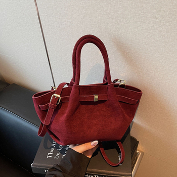 Retro torbica Demellier Wing Bag, suede bucket torbica, vrhunska tekstura, jednostavna crossbody za svakodnevnu upotrebu