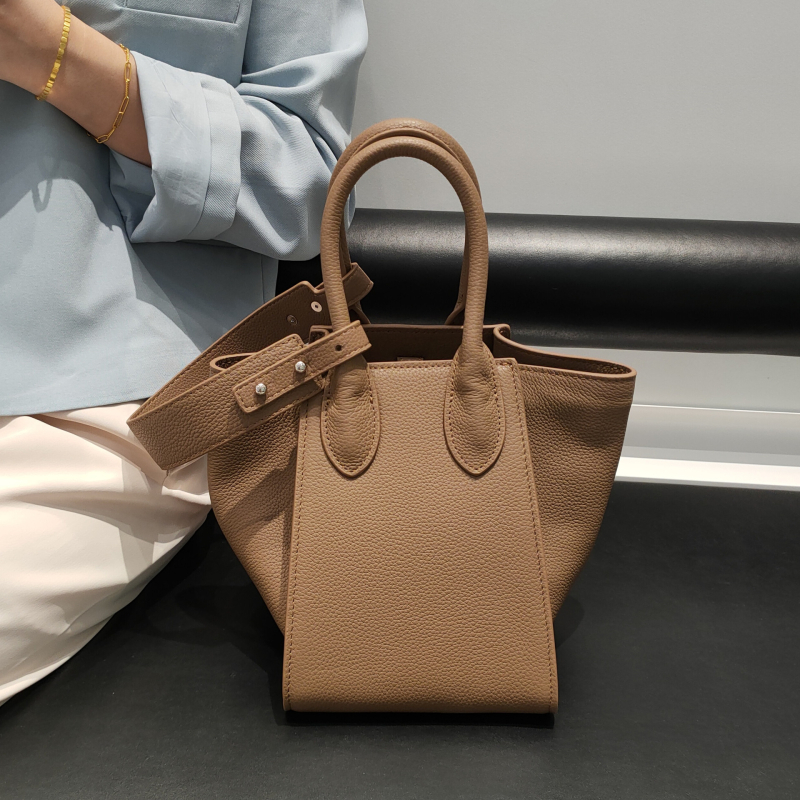Ženska torbica od kože najvišeg sloja, ručna i crossbody torba, dizajn s krilima, Dumpling Bag od prave kože