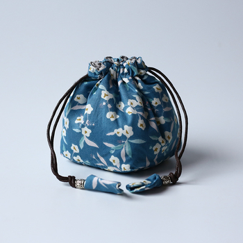 Sac de depozitare pentru set de ceai din material textil gros, bleumarin, pentru ceașcă ceramică și ceainic, închidere cu șnur, portabil.