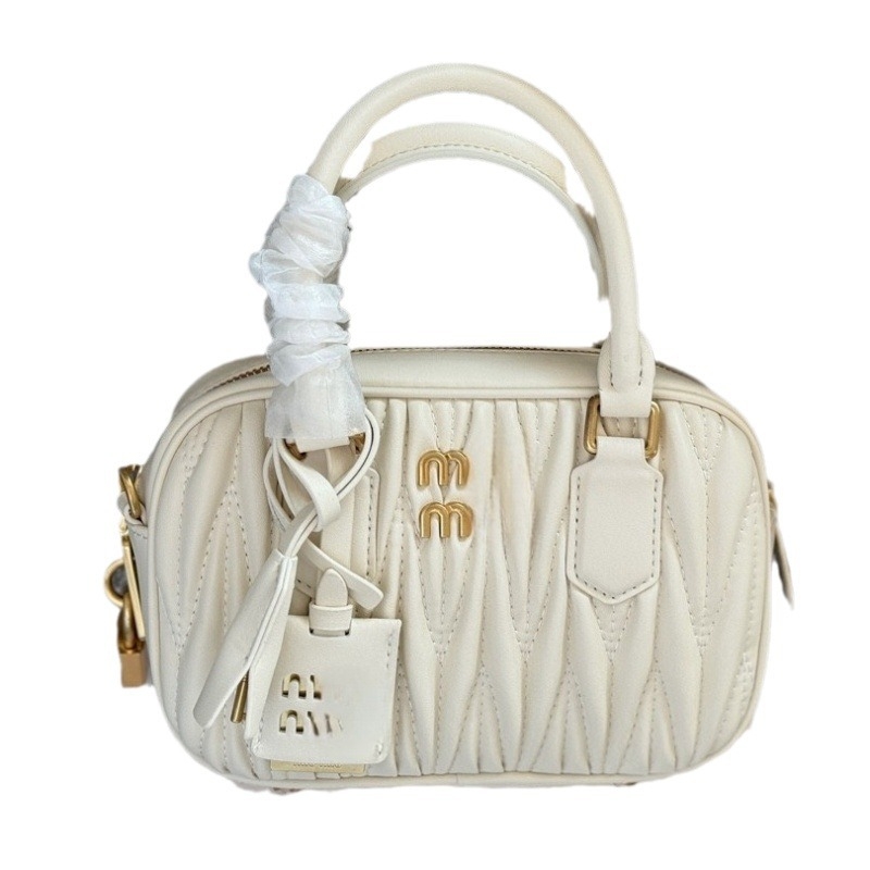 2024 nova casual torba od prave kože s ovčjom kožom, Boston stil, jastu oblik, plisirana, crossbody torba za žene