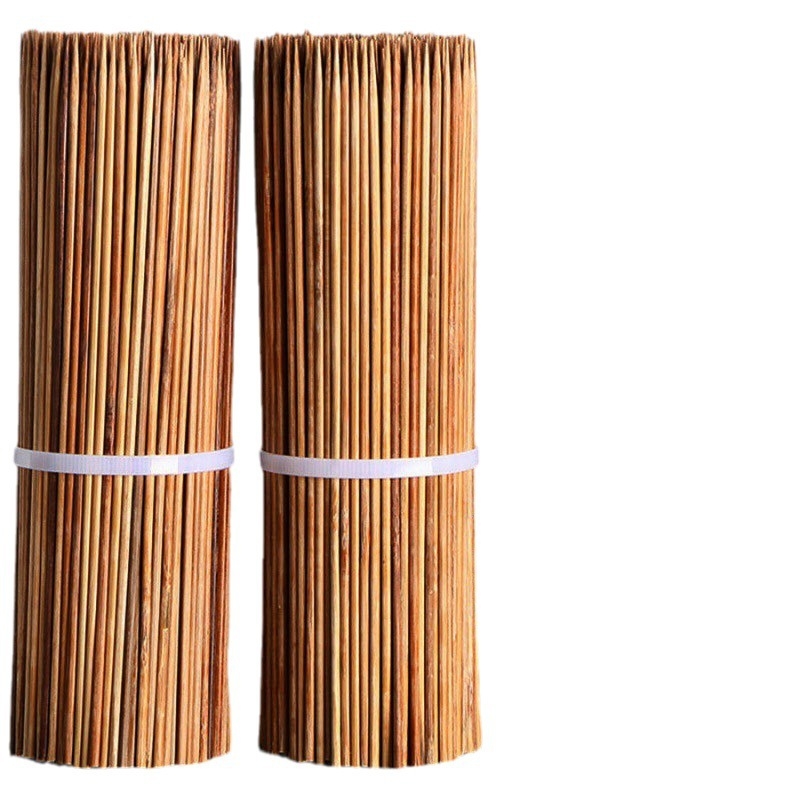 Karbonizirani bambus štapići za roštilj, čvrsti, jednokratni, duljine 20-40 cm, debljina 2-4 mm.