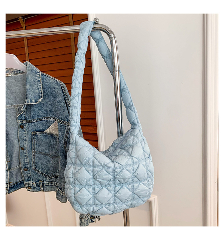 Lagana ženska torbica s dijamantnim šivanjem i oblacnim dizajnom, moderni crossbody