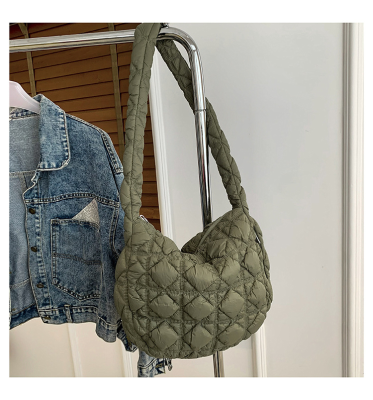 Lagana ženska torbica s dijamantnim šivanjem i oblacnim dizajnom, moderni crossbody