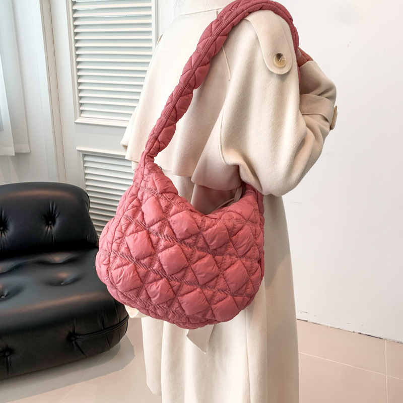 Lagana ženska torbica s dijamantnim šivanjem i oblacnim dizajnom, moderni crossbody