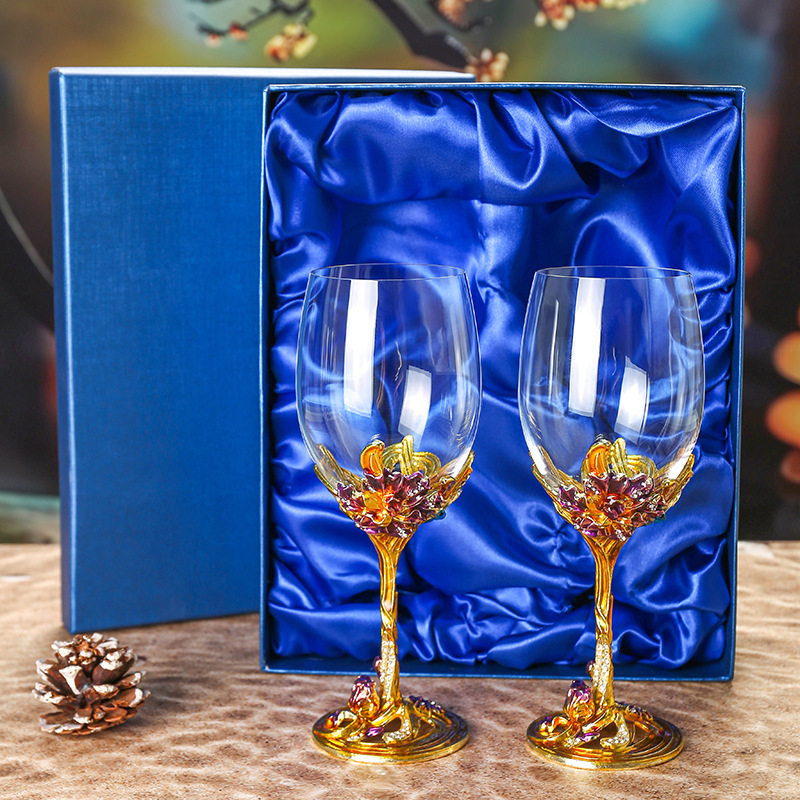 Pahare de vin roșu din cristal, email iris, picioare înalte, set cu decantor într-o cutie cadou (2 buc.)