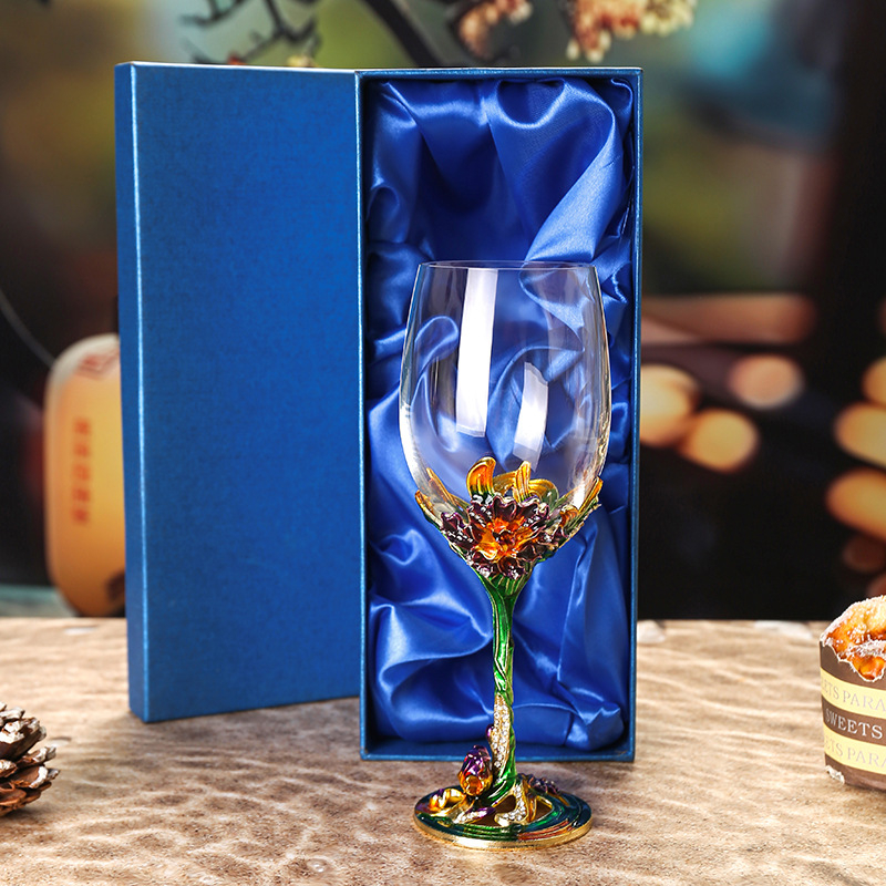 Pahare de vin roșu din cristal, email iris, picioare înalte, set cu decantor într-o cutie cadou (2 buc.)