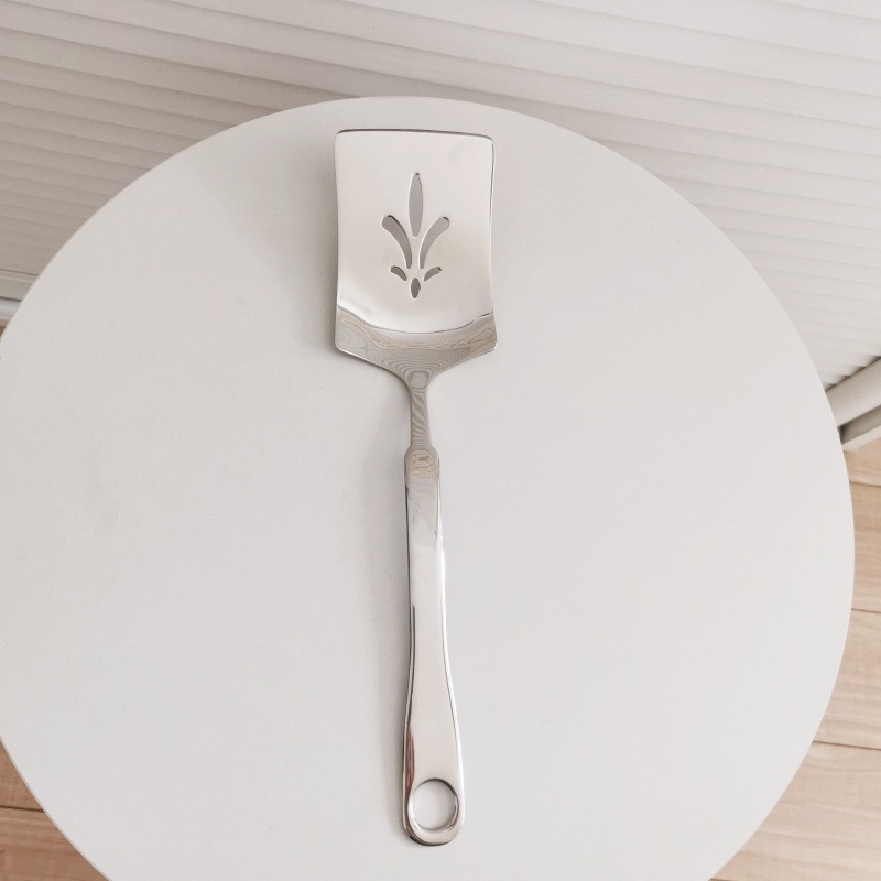 Set din oțel inoxidabil 304 pentru bucătărie, cu spatulă, spatulă pentru prăjit, tel pentru ouă, bețișor de amestecat, spatulă pentru friptură și presă de cartofi.