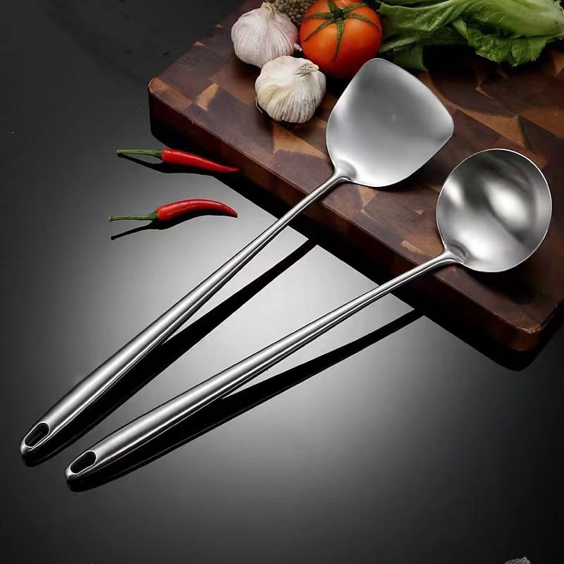 Spatulă din oțel inoxidabil cu mâner lung pentru gătit acasă, rezistentă la căldură pentru prăjit, lingură mare cu găuri, spatulă de bucătar