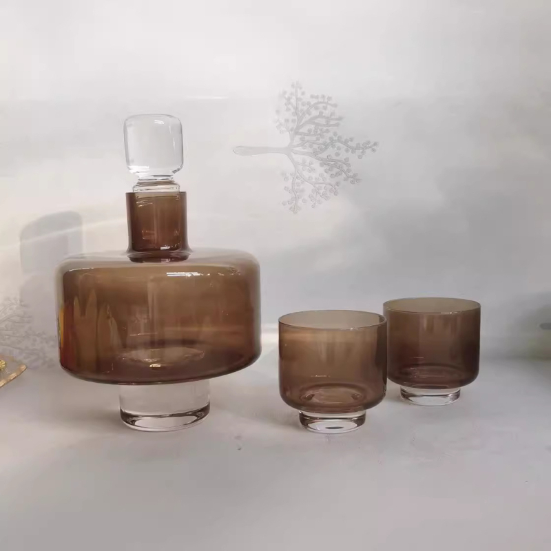 Set minimalist de dekantare whisky din sticlă — stil nordic modern
