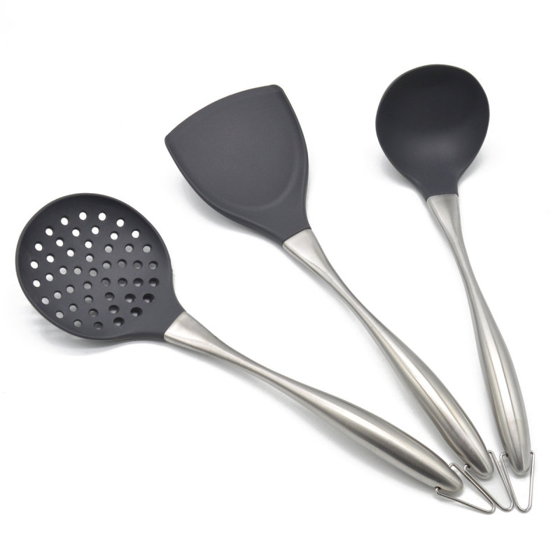 Set din siliconă pentru bucătărie, trei piese: spatulă antiaderentă, spatulă din oțel inoxidabil cu cap siliconat și lingură de supă