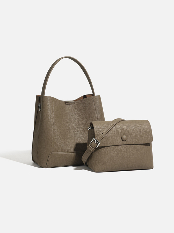 Elegantna ženska bucket torba od mekane kože, velika kapaciteta, model 2025, svestrana za nošenje: u ruci, na ramenu ili preko tijela.