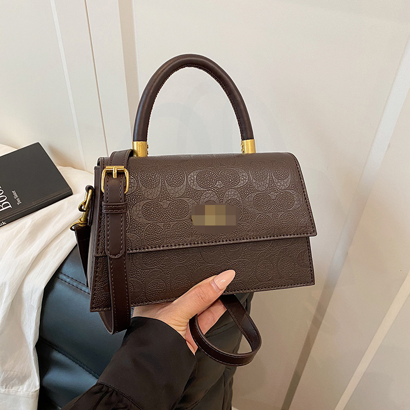 Ženska srednje veličine kvadratna crossbody torba, retro stil, s jednim remenom, pretinci za telefon i dokumente