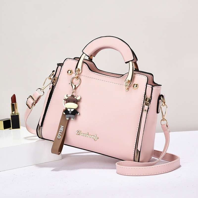 2026 nova ženska torba u korejskom stilu, modna torba za žene, elegantna i jednostavna torba za rame, trendovska crossbody torba