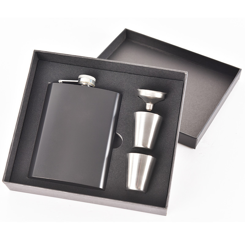 Set din oțel inoxidabil pentru vin, sticlă portabilă de 8 oz, stil retro, negru/argintiu/maro, sticluță mică