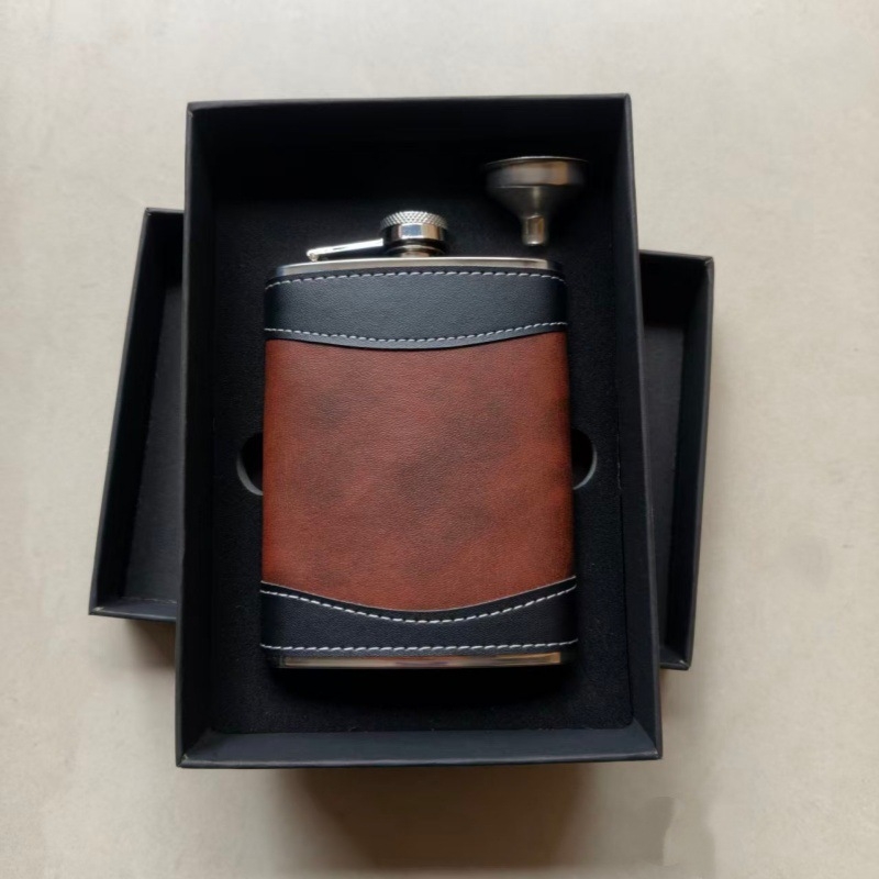 Set din oțel inoxidabil pentru vin, sticlă portabilă de 8 oz, stil retro, negru/argintiu/maro, sticluță mică