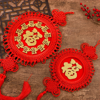 Pandantiv disc cu ciucuri verticale și nod chinezesc pentru decor de nuntă