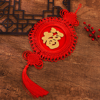 Pandantiv disc cu ciucuri verticale și nod chinezesc pentru decor de nuntă