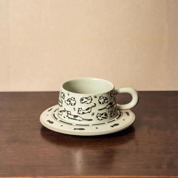 Set de cești de cafea cu farfurie, ceramică, model floral retro, design minimalist modern, personalizabil