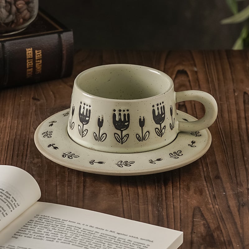 Set de cești de cafea cu farfurie, ceramică, model floral retro, design minimalist modern, personalizabil