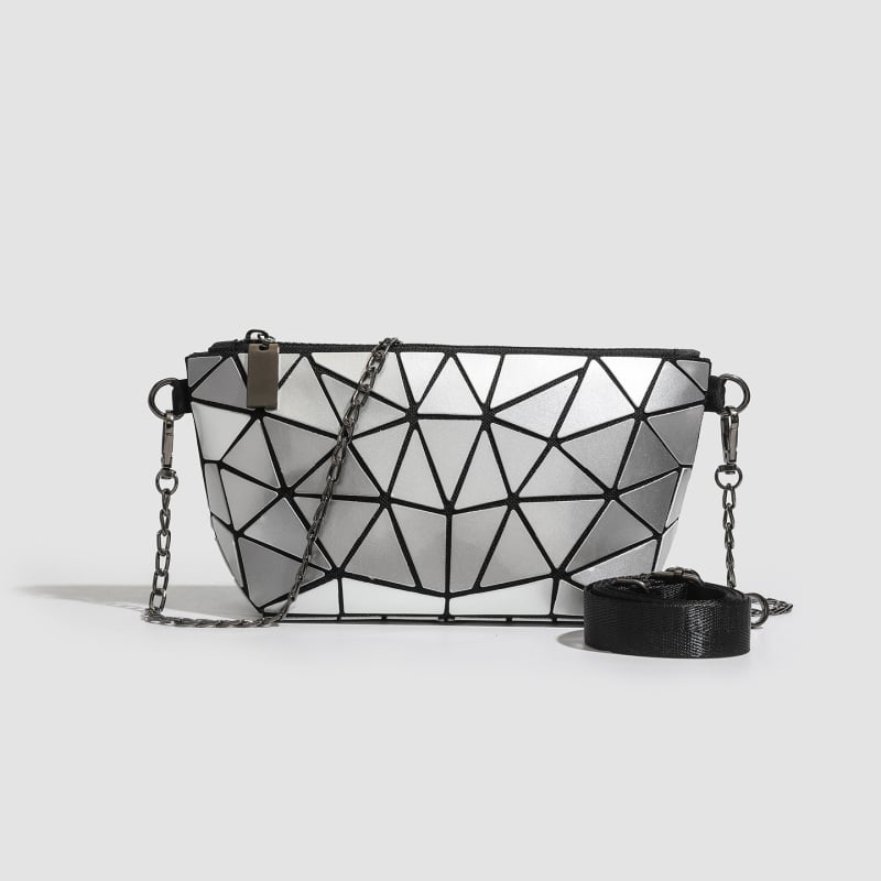 Geometrijska romboidna lančana kozmetička torbica, luminozno mijenjanje boje, mala crossbody/ramena torba, PVC, urbani stil