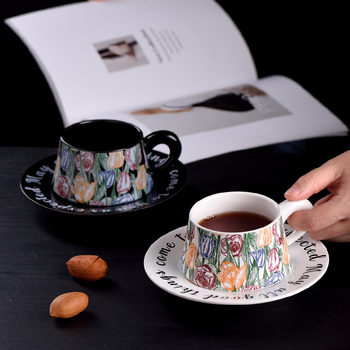Set cești de cafea și farfurioare din ceramică, seria Grădina, vintage, în cutie cadou