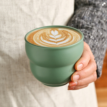 Set de cești ceramice pentru degustare de cafea, artă latte, în culori, stil nordic