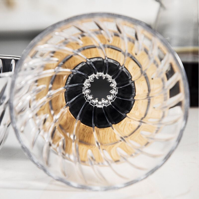 Set de cafea cu vas din sticlă borosilicat rezistent la temperaturi și filtru V60 din sticlă