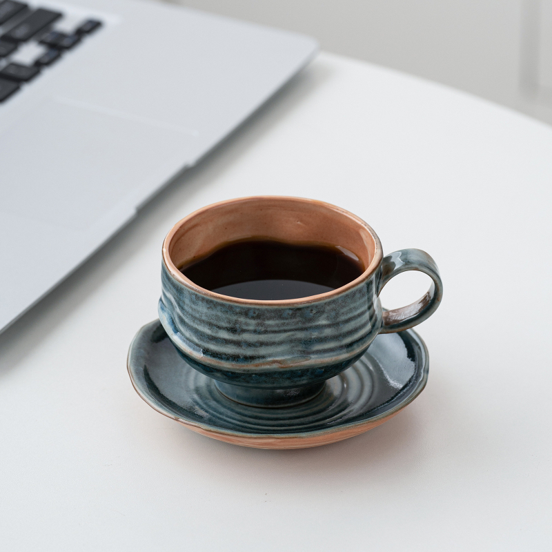 Set cafea ceramic stil japonez retro, ceașcă și farfurioară latte art