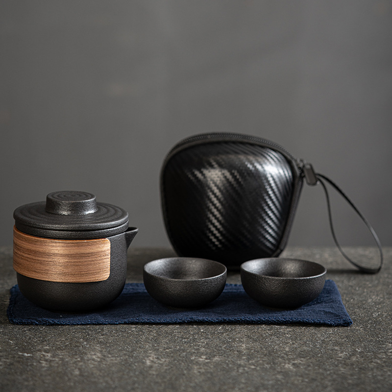 Set de ceai ceramic portabil pentru călătorii și camping, cu un ceainic și două cești — set cadou de afaceri