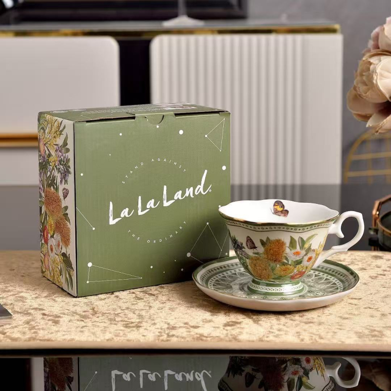 Set ceramic de cafea în stil european, cu ceainic și farfurioare, design drăguț și rafinat, stil pastoral, pentru mic dejun