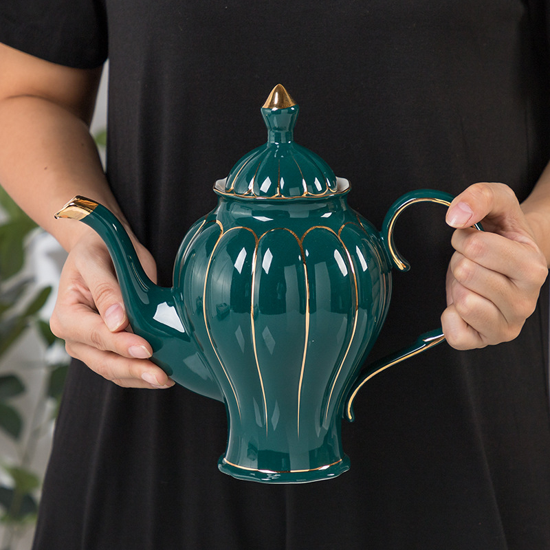 Set Gongfu de ceai din porțelan, glazură verde și aur pictat manual, include tavă de ceai, cutie cadou portabilă pentru călătorii, pentru 3-5 persoane, capacitate 260-1350 ml
