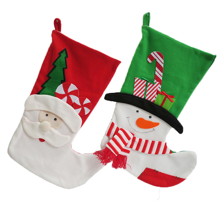 Ciorap de Crăciun din pluș cu broderie Moș Crăciun - ornament de atârnat