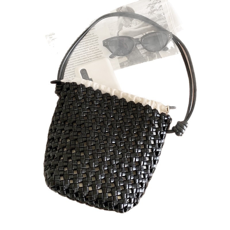 Ženska bucket torbica od prve klase kože s rastlinskim premazom, ručno tkana, za ramena ili crossbody