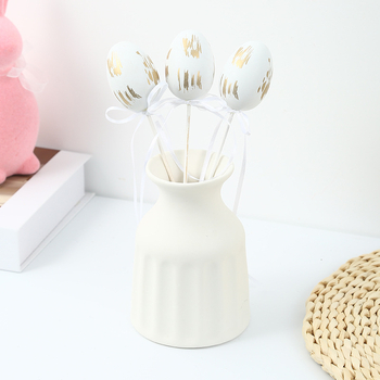 Ornamente de Paște – ouă artificiale colorate pentru decor DIY, dimensiuni 4x5.8 cm, model auriu