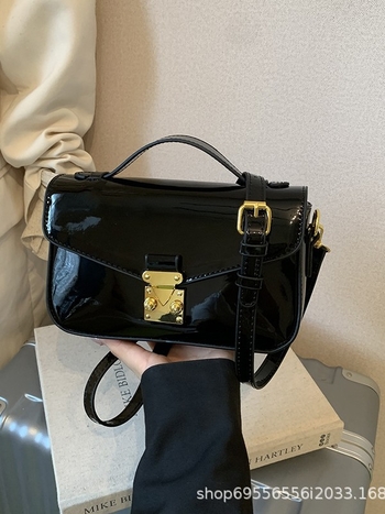 Prekogranična sjajna mini kvadratna torbica, ručna i preko ramena, jednostavan lagan luksuz retro crossbody