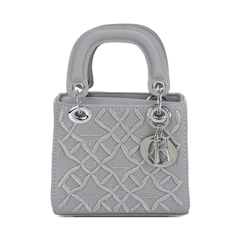 Ženska šivana crossbody torbica s velikim kapacitetom, inspirirana Princezom Dianom, dojam vrhunske kvalitete