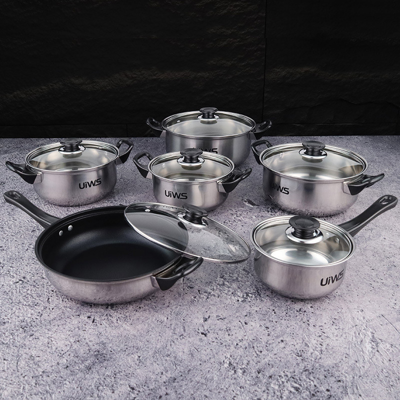 Set de vase din oțel inoxidabil cu mânere negre, 12 piese, compatibil cu plitele cu inducție, include tigaie, oală de lapte și oale de gătit