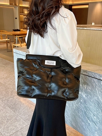 PU torba velikog kapaciteta s dizajnom oblaka, crossbody nošenje i detalj space-cotton