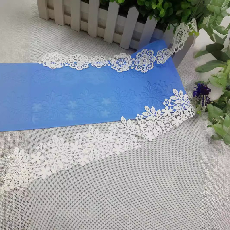Formă din silicon cu model dantelat pentru prăjituri, pastă de zahăr, săpun și lumânări — DIY coacere