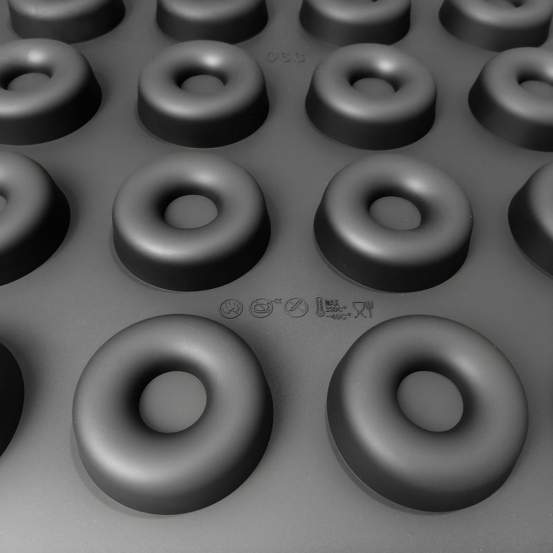 Set de 24 forme din silicon pentru donuts, prăjituri, mousse și muffins – antiaderente, rezistente la temperaturi înalte, unelte DIY pentru coacere