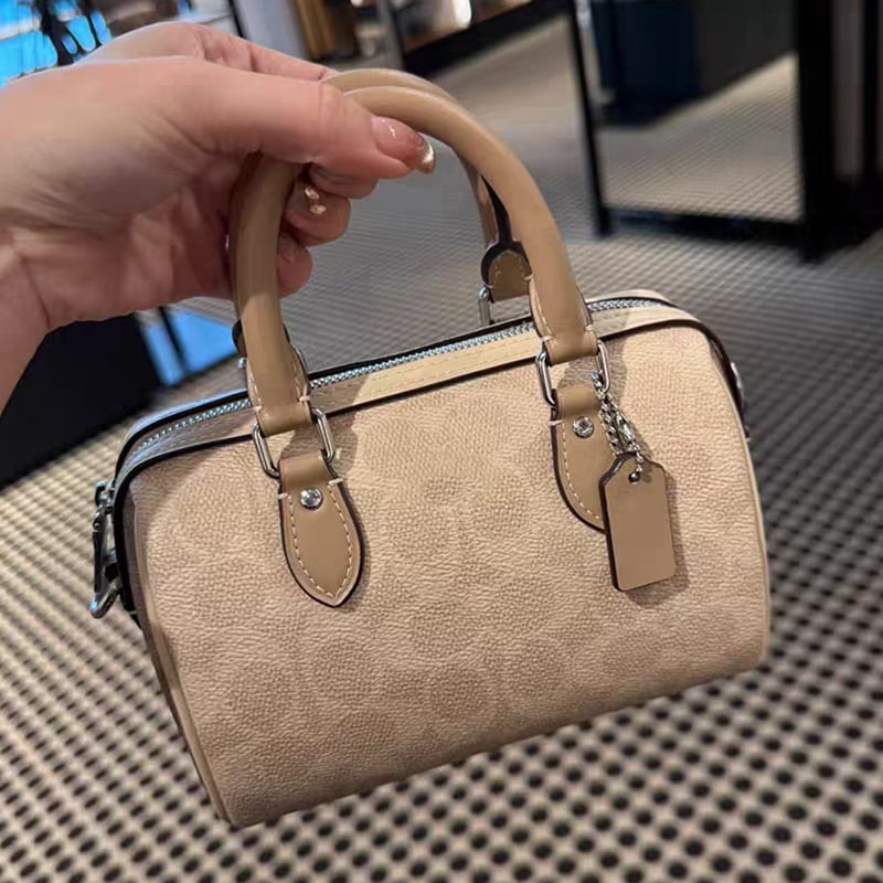 Koucijia 2025 Rowan Monogram Boston Mini Kožna Crossbody torbica za žene