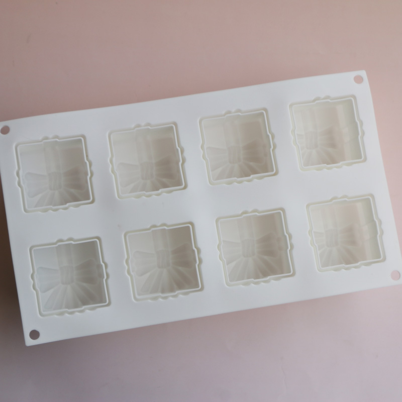 Set 6 forme mousse cu nod papion și 8 forme 3D pătrate din silicon pentru deserturi franțuzești