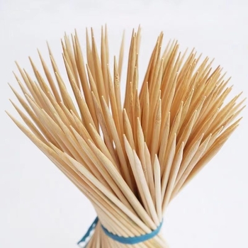 Cârnați aurii crocanți pe bețe de bambus, cârnat din amidon, 25–30 cm, o singură utilizare, pentru uz comercial