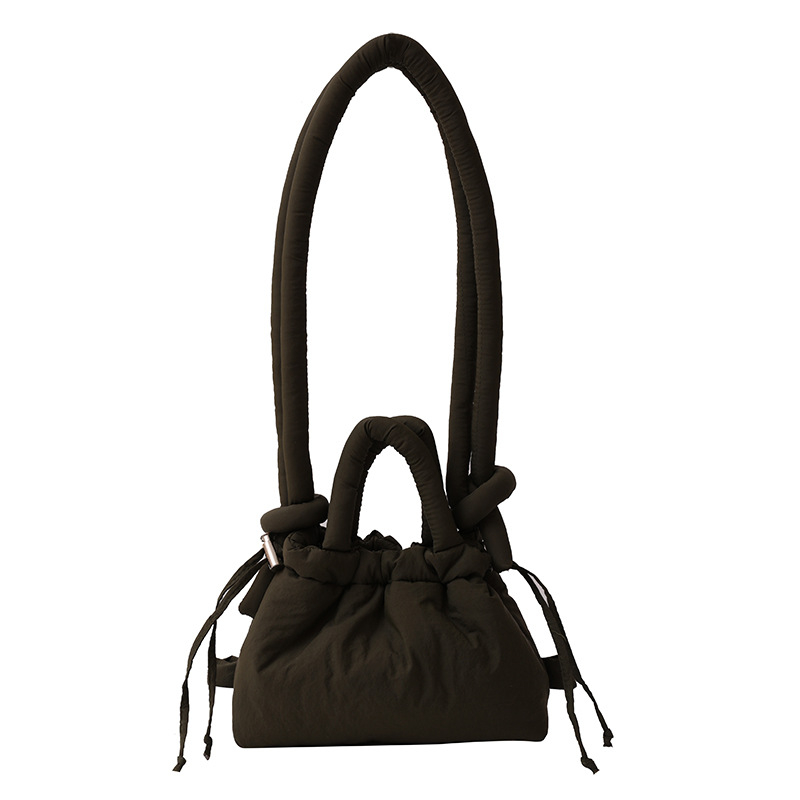 Ženska bucket bag u bombon boji, mala nylon torba sa šnrom za nošenje preko ramena