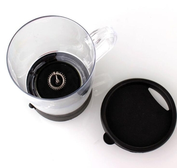 Spumător de lapte electric – portabil, cu baterie, pentru cafea
